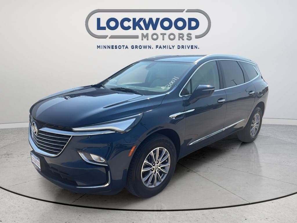 2024 Buick Enclave Essence — photo 1 of 37