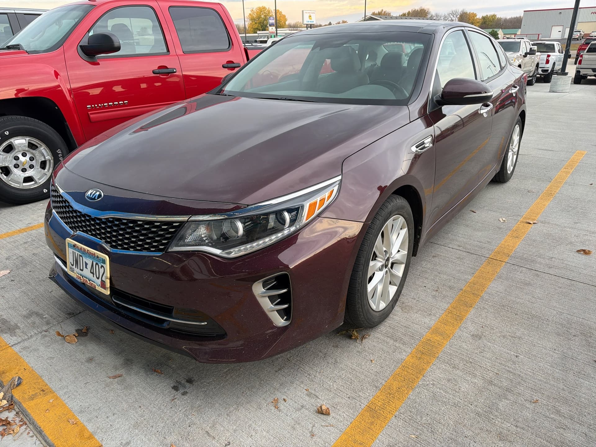 2017 Kia Optima EX — photo 1 of 5