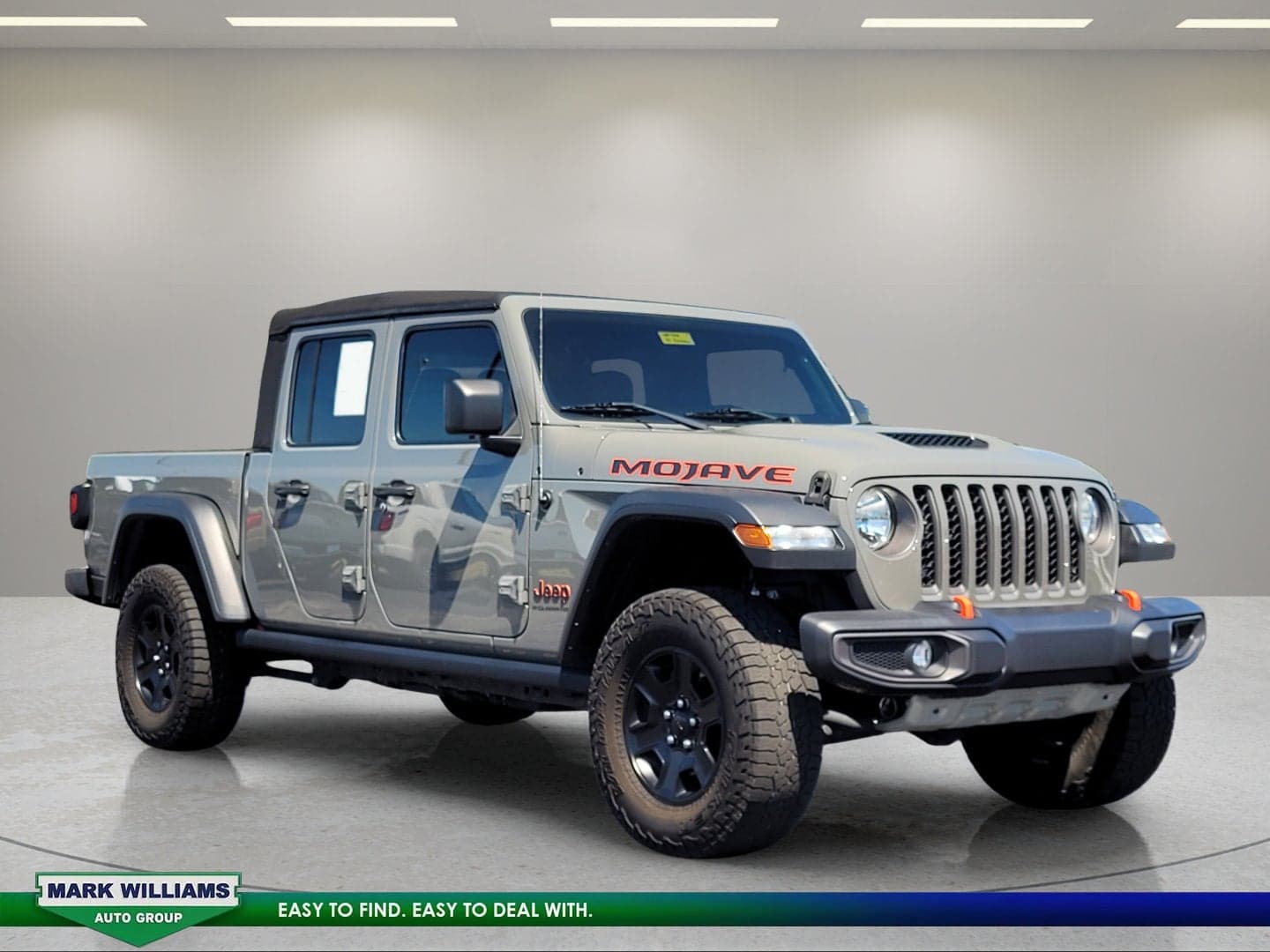 2023 Jeep Gladiator Mojave — photo 1 of 11