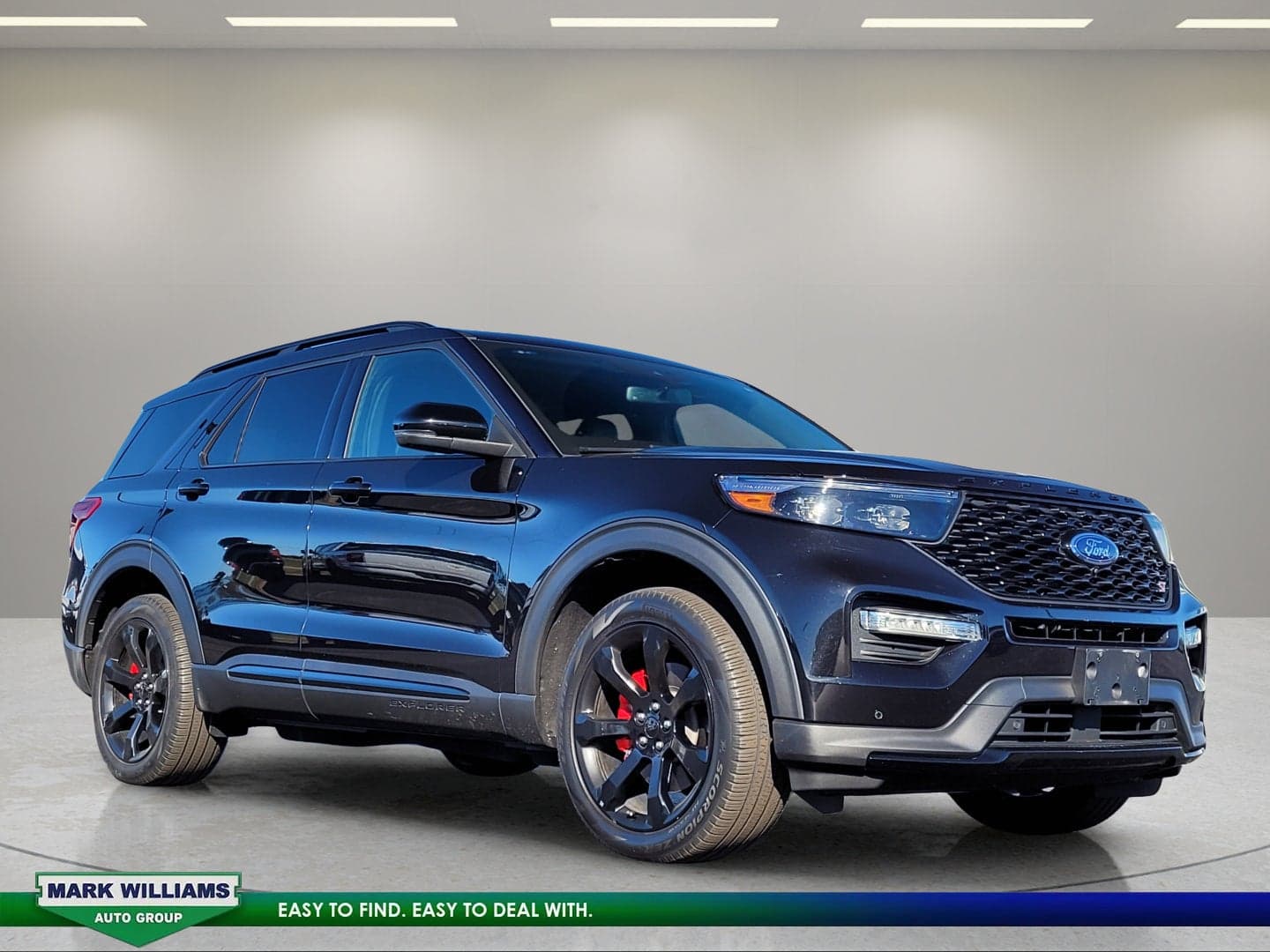 2023 Ford Explorer ST — photo 1 of 5