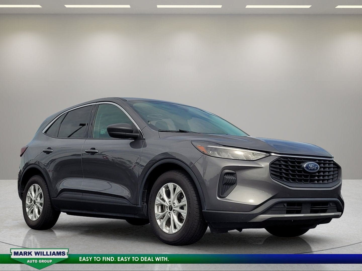 2023 Ford Escape Active — photo 1 of 11
