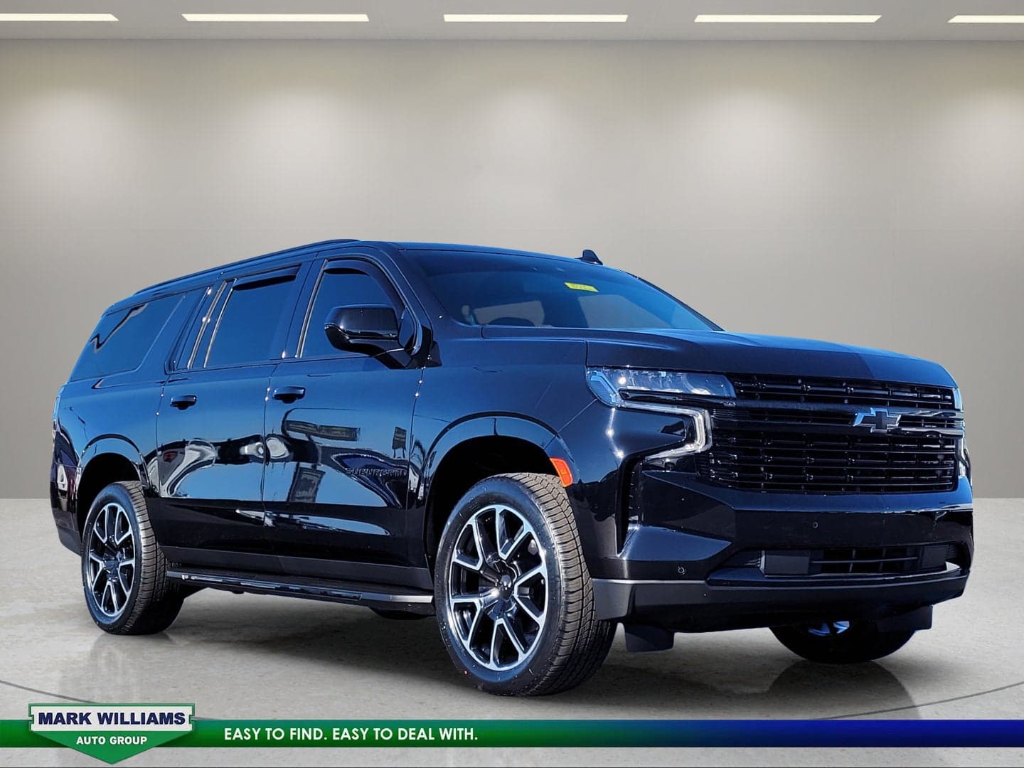 2023 Chevrolet Suburban RST — photo 1 of 30