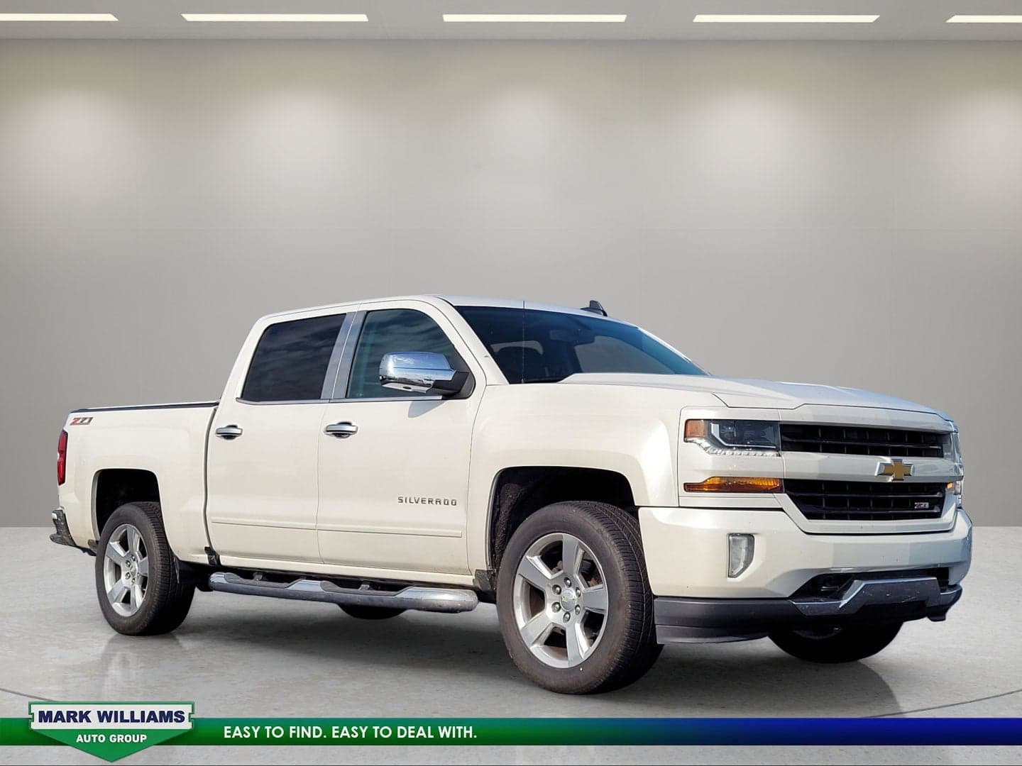 2016 Chevrolet Silverado 1500 LT — photo 1 of 11