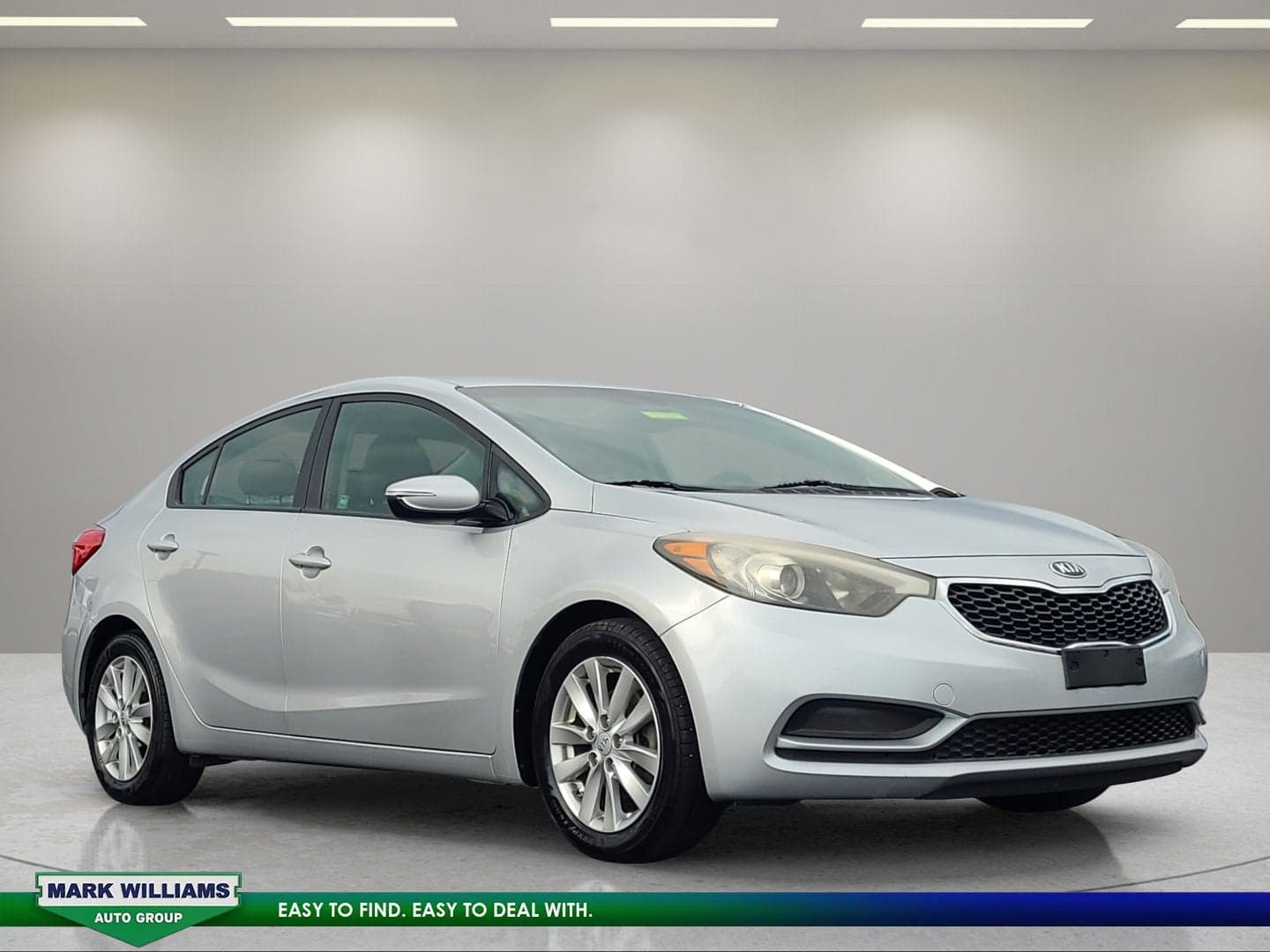 2015 Kia Forte LX — photo 1 of 11