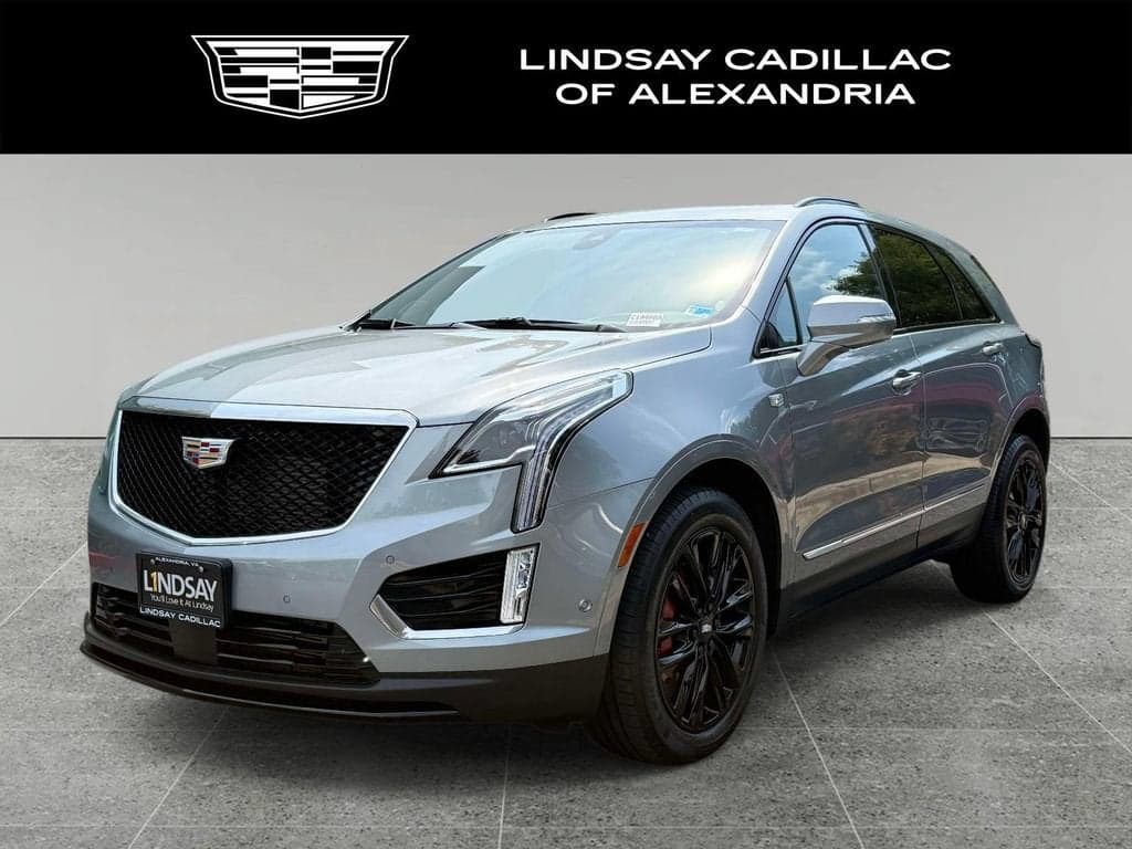 2023 Cadillac XT5 AWD Sport — photo 1 of 35