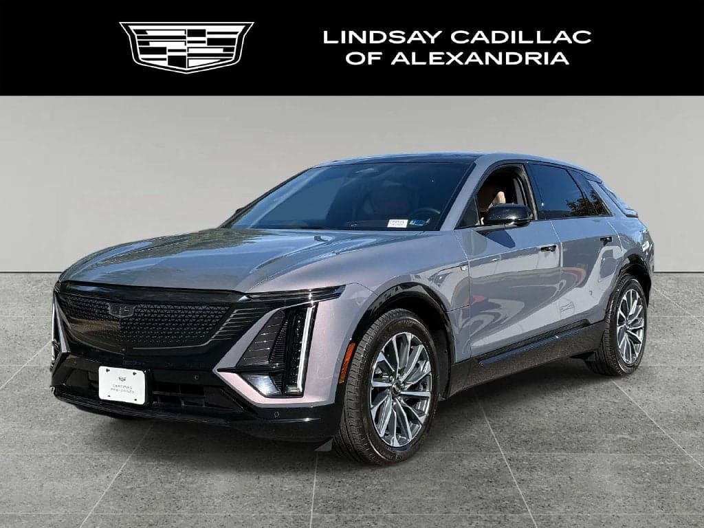 2024 Cadillac LYRIQ Sport — photo 1 of 34