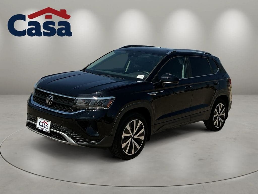 2023 Volkswagen Taos SE — photo 1 of 38