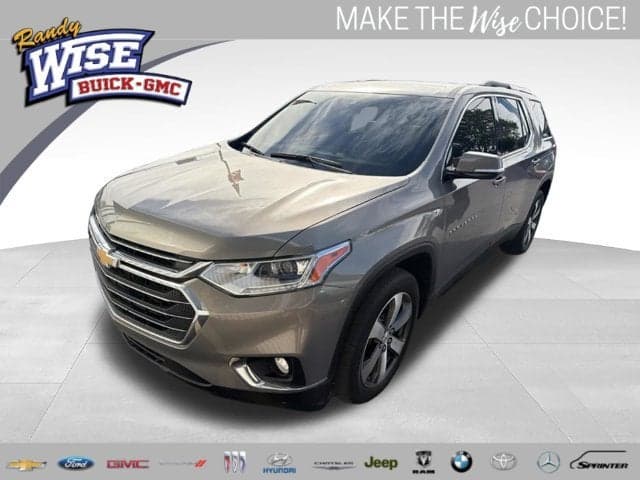 2018 Chevrolet Traverse LT Leather — photo 1 of 22