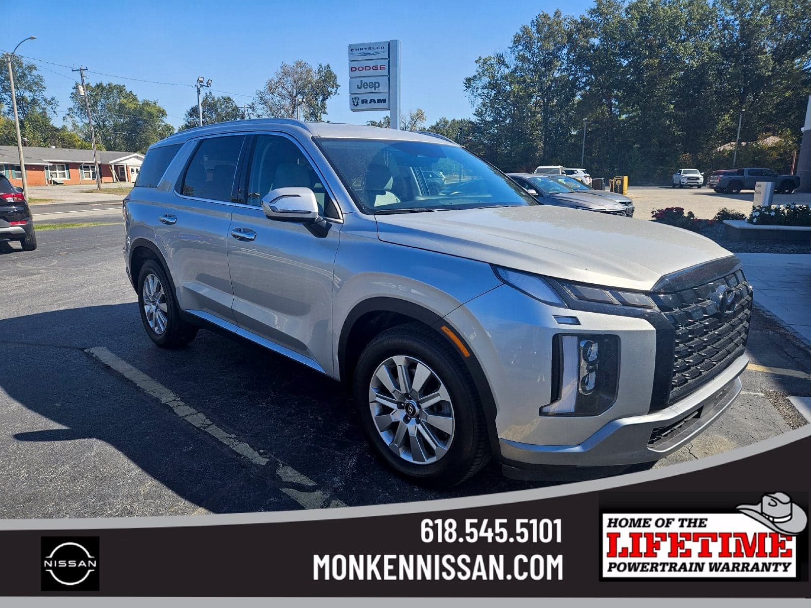 2024 Hyundai Palisade Base — photo 1 of 5