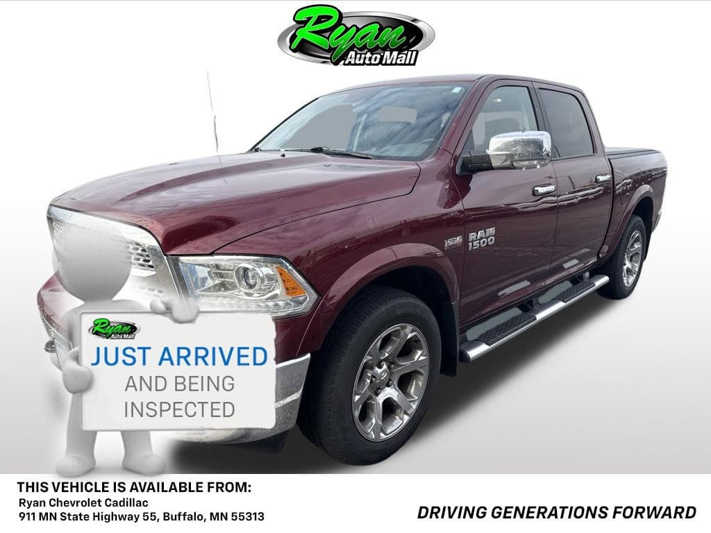 2016 RAM 1500 Laramie — photo 1 of 11