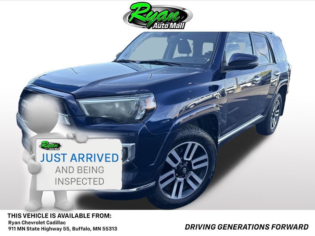 2018 Toyota 4Runner SR5 — photo 1 of 4