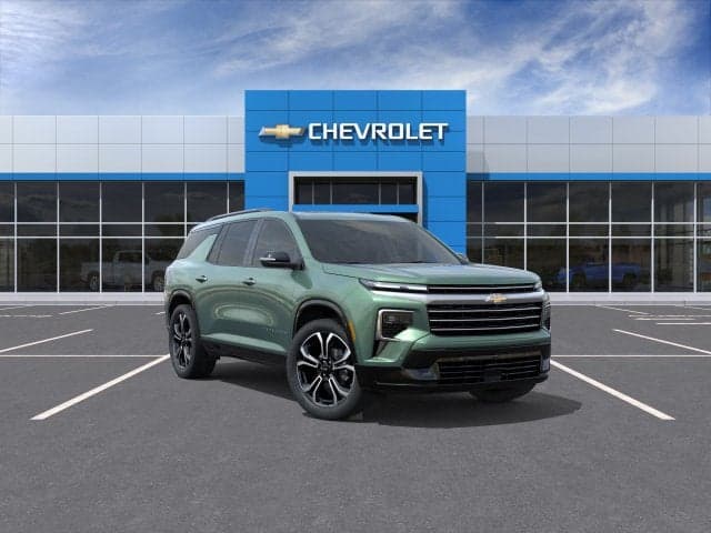 2027 Chevrolet Traverse FWD High Country — photo 1 of 5