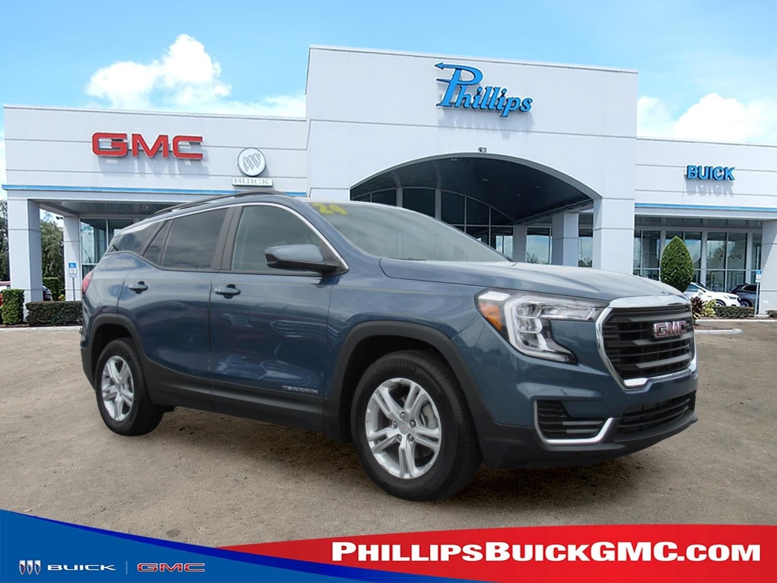2024 GMC Terrain SLE — photo 1 of 34