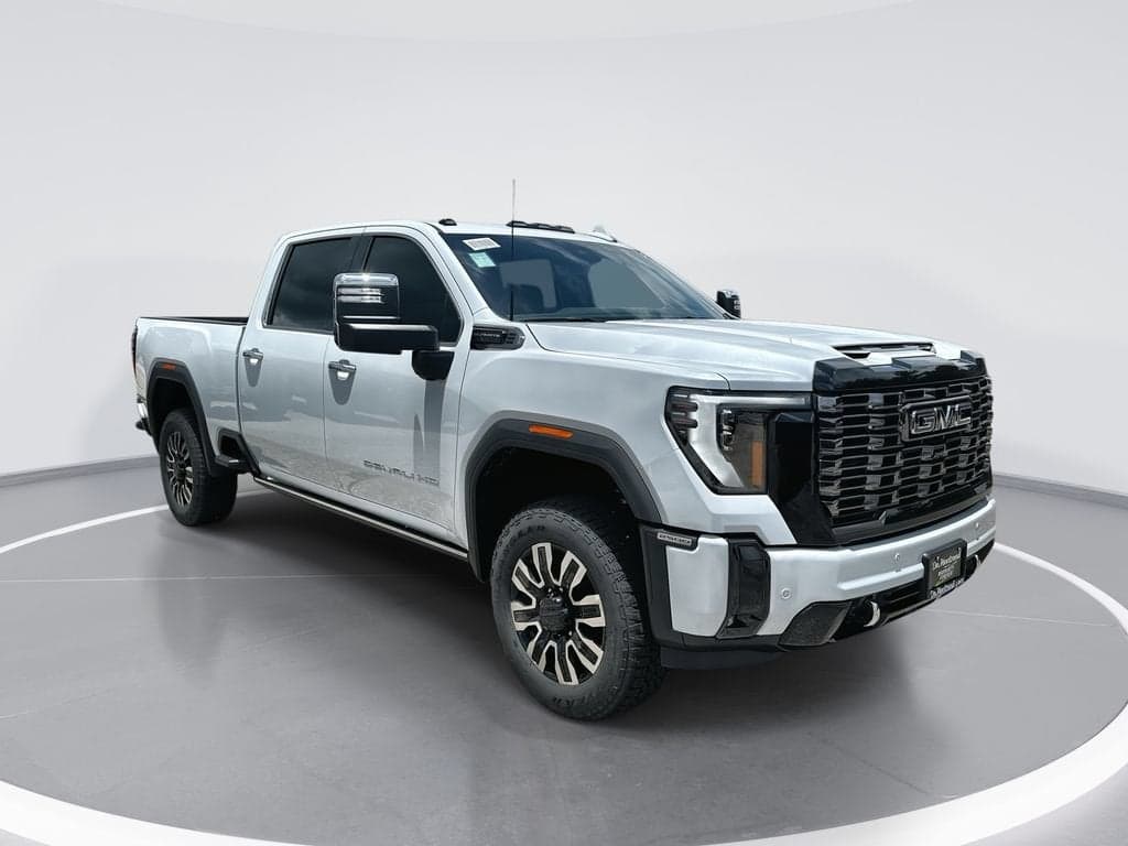 2026 GMC Sierra 2500 HD Denali Ultimate — photo 1 of 32
