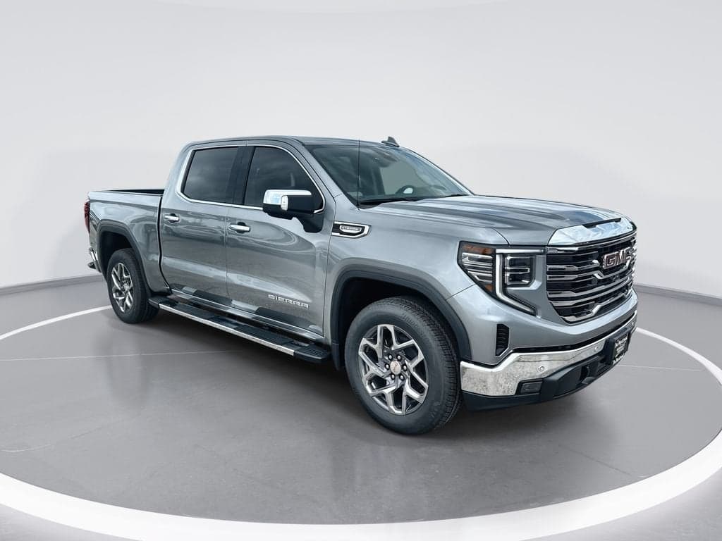 2026 GMC Sierra 1500 SLT — photo 1 of 33