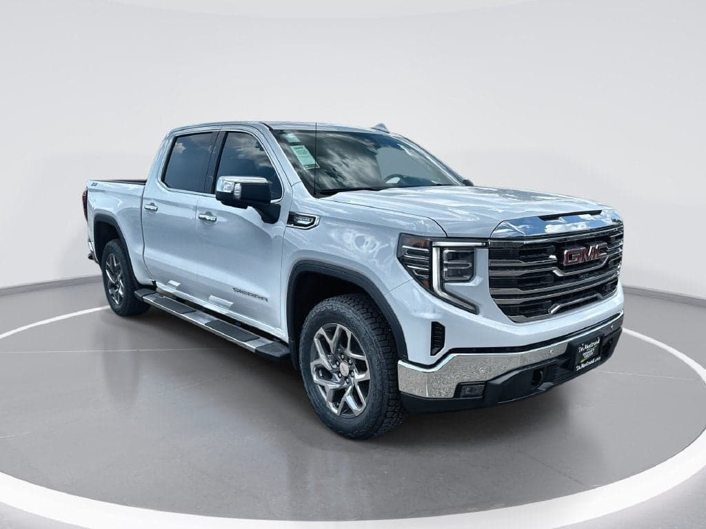 2026 GMC Sierra 1500 SLT — photo 1 of 33