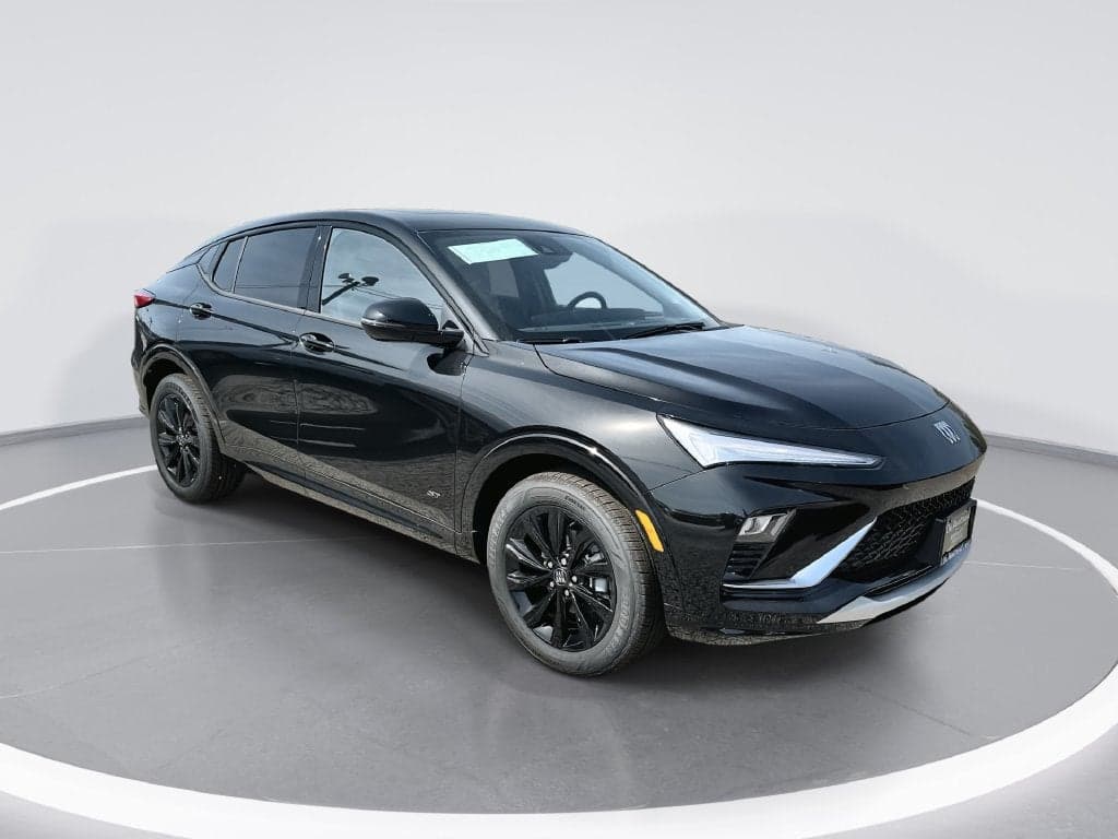 2026 Buick Envista Sport Touring — photo 1 of 33