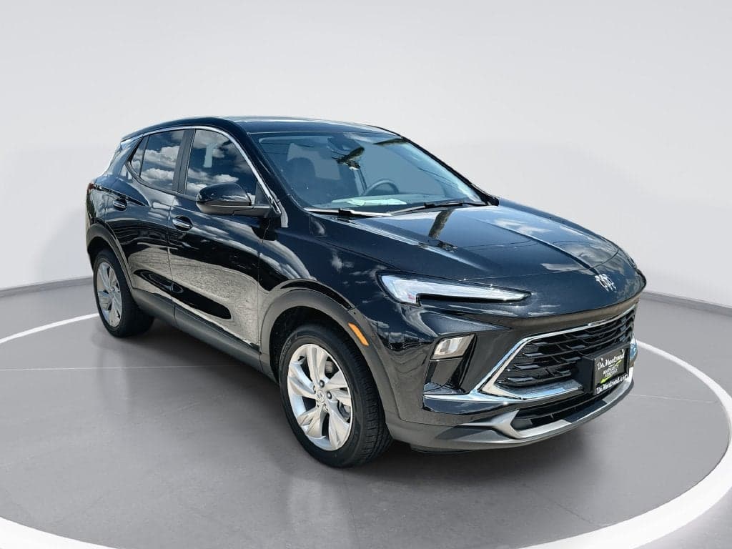2026 Buick Encore GX Preferred — photo 1 of 33