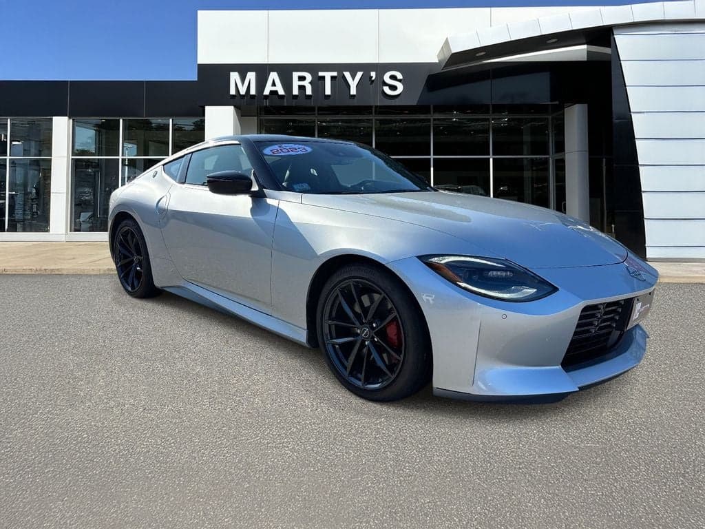 2023 Nissan Z Performance — photo 1 of 32