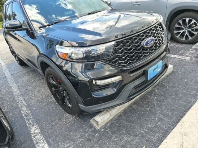 2022 Ford Explorer ST — photo 1 of 5