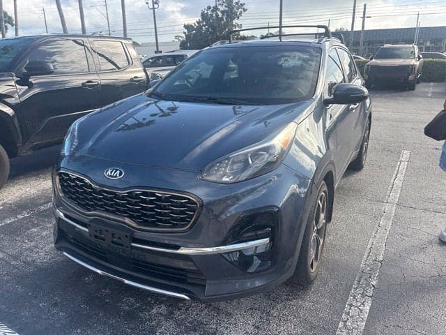 2020 Kia Sportage Base — photo 1 of 5