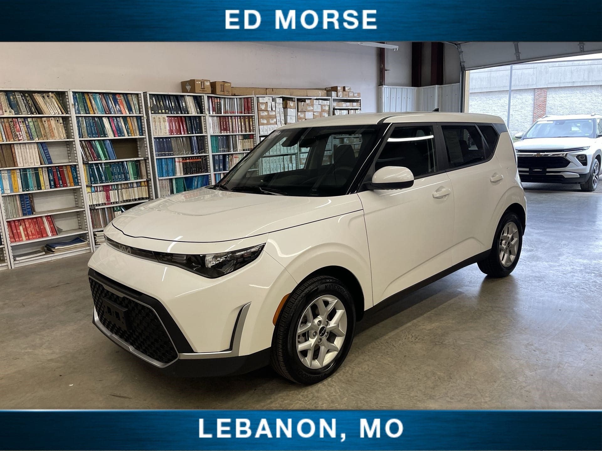 2025 Kia Soul LX — photo 1 of 5