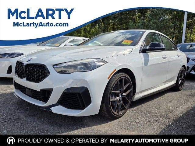 2021 BMW 2 Series M235i xDrive — photo 1 of 9