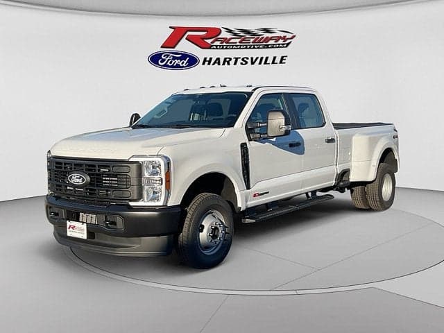 2027 Ford Super Duty F-350 DRW XL — photo 1 of 20
