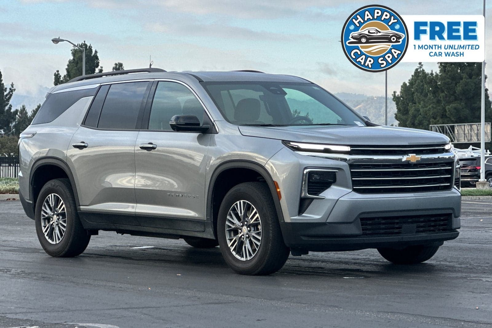 2026 Chevrolet Traverse FWD LT — photo 1 of 5