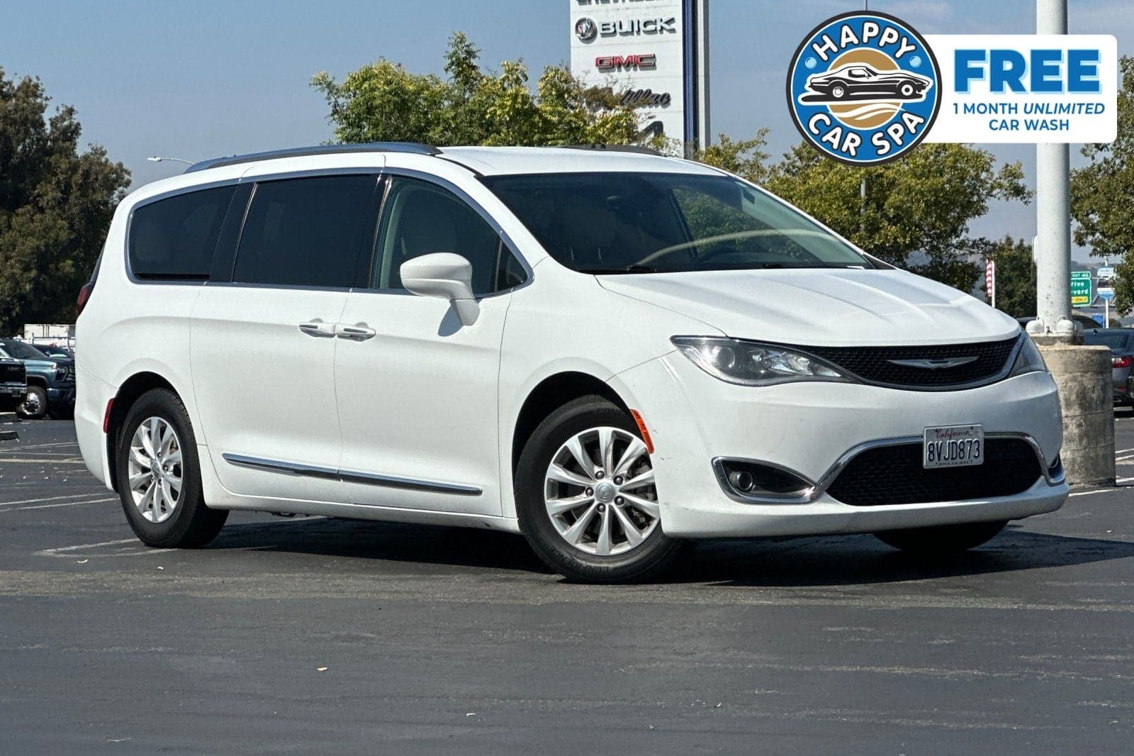 2018 Chrysler Pacifica Touring L Plus — photo 1 of 65