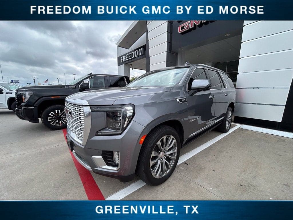 2021 GMC Yukon Denali — photo 1 of 5