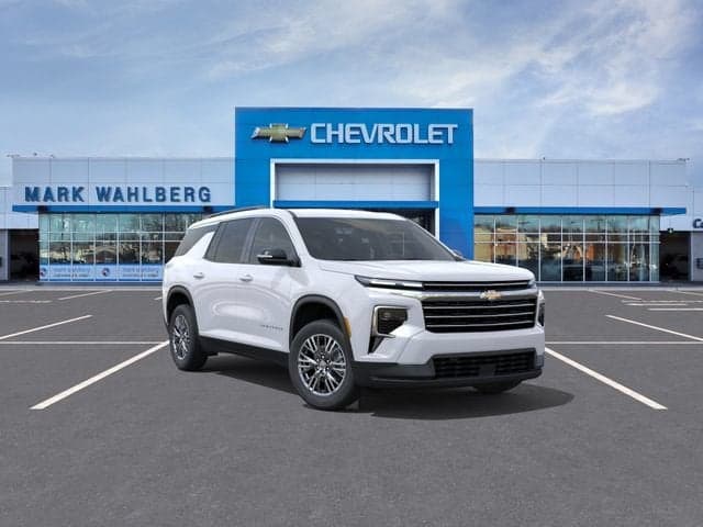 2027 Chevrolet Traverse LT — photo 1 of 63