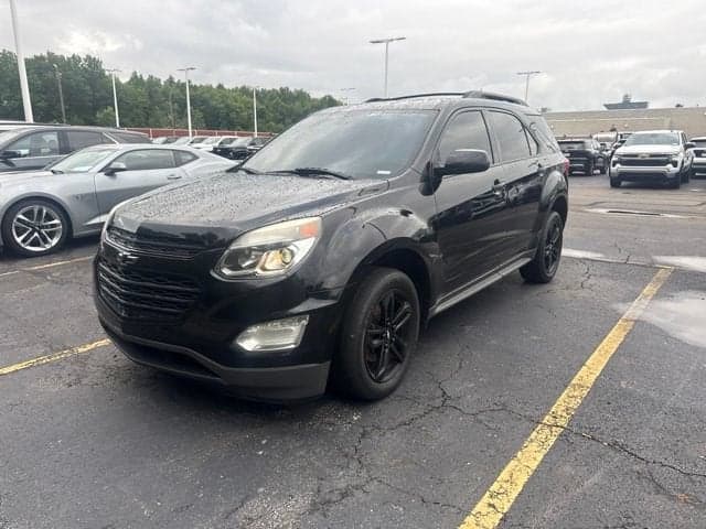 2017 Chevrolet Equinox LT — photo 1 of 21