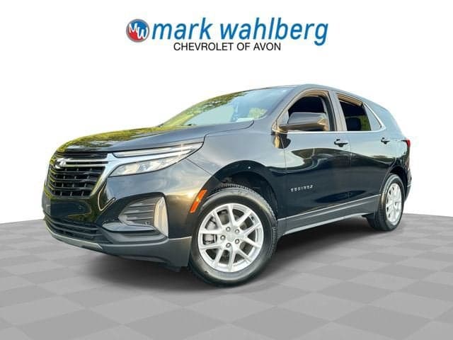 2023 Chevrolet Equinox LT — photo 1 of 44