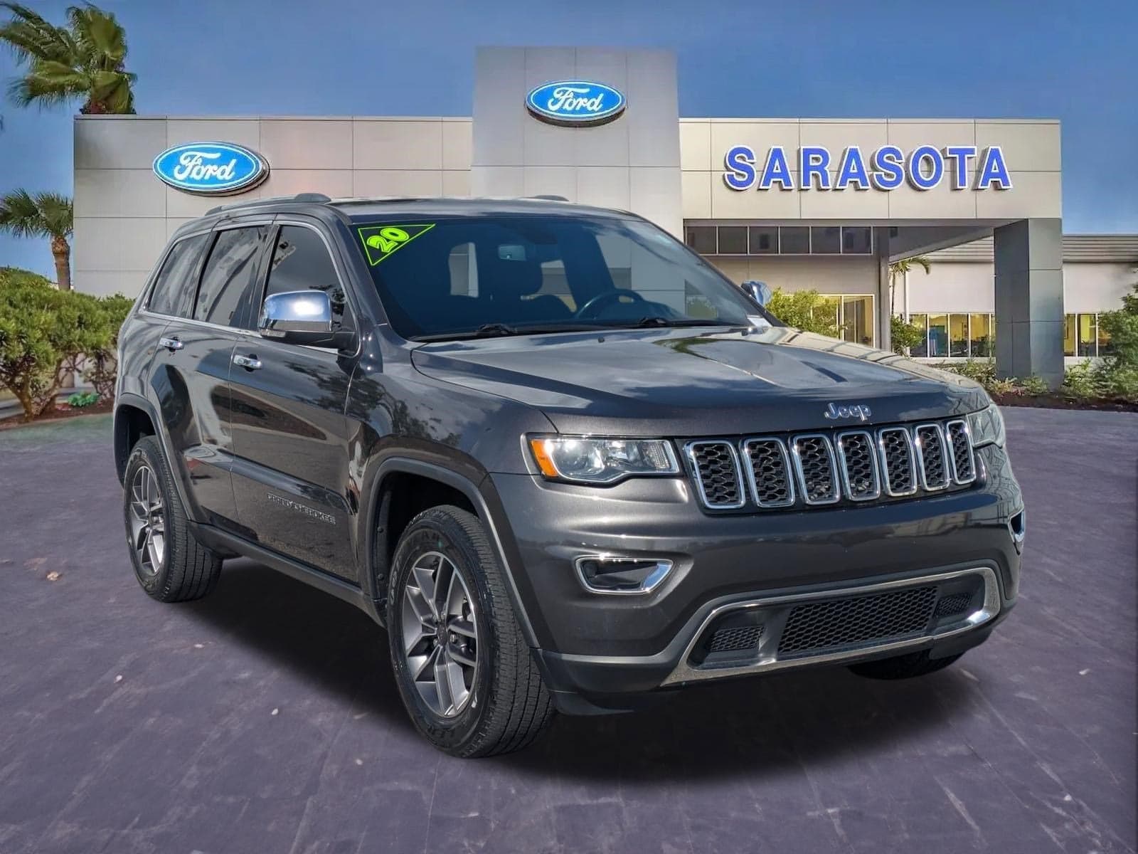 2020 Jeep Grand Cherokee Limited — photo 1 of 5