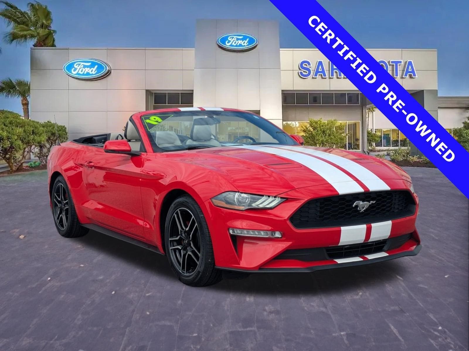 2019 Ford Mustang EcoBoost Premium — photo 1 of 9
