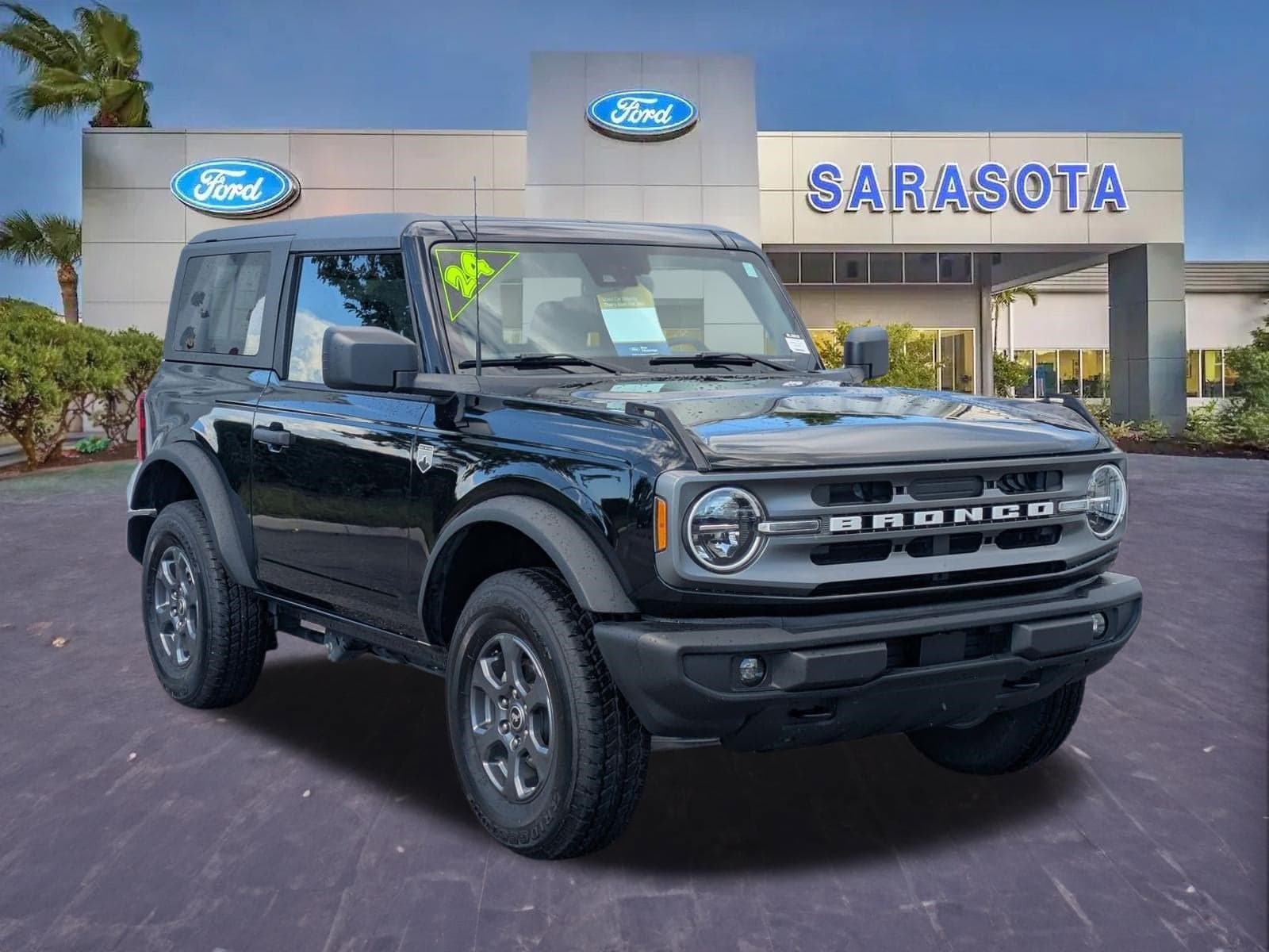 2024 Ford Bronco Big Bend — photo 1 of 32