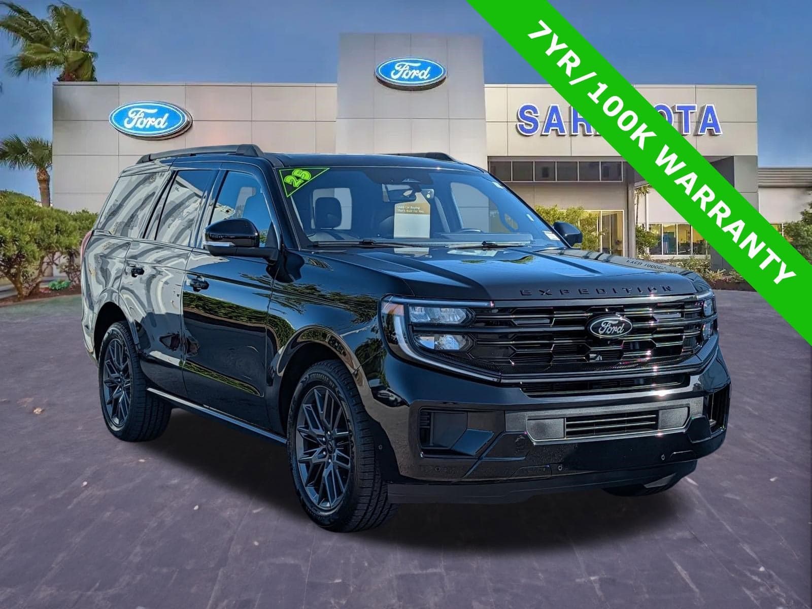 2025 Ford Expedition Platinum — photo 1 of 5