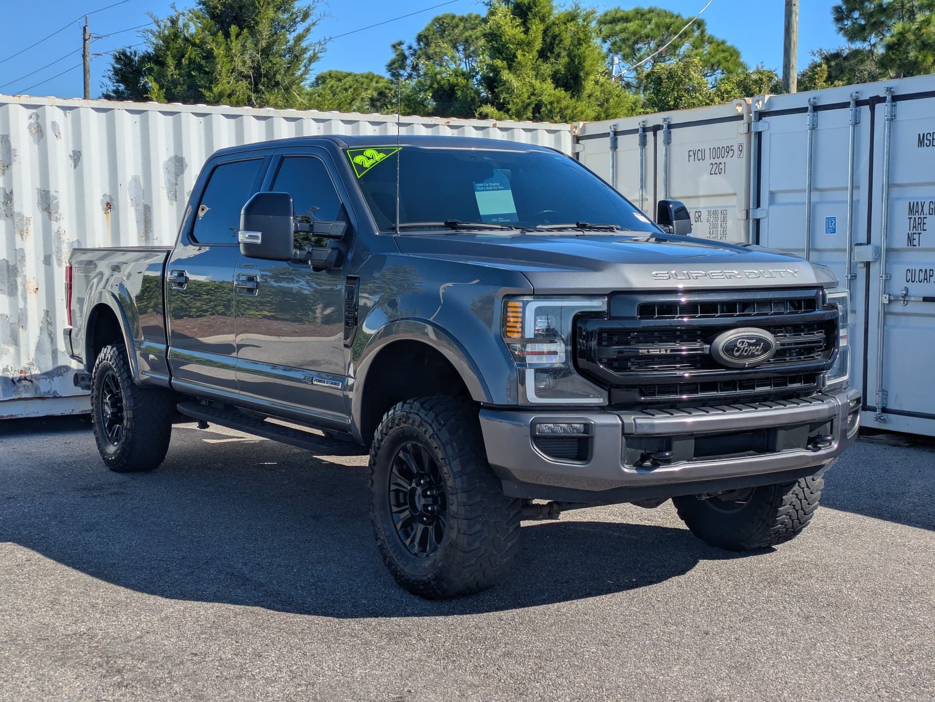 2022 Ford Super Duty F-250 SRW LARIAT — photo 1 of 5