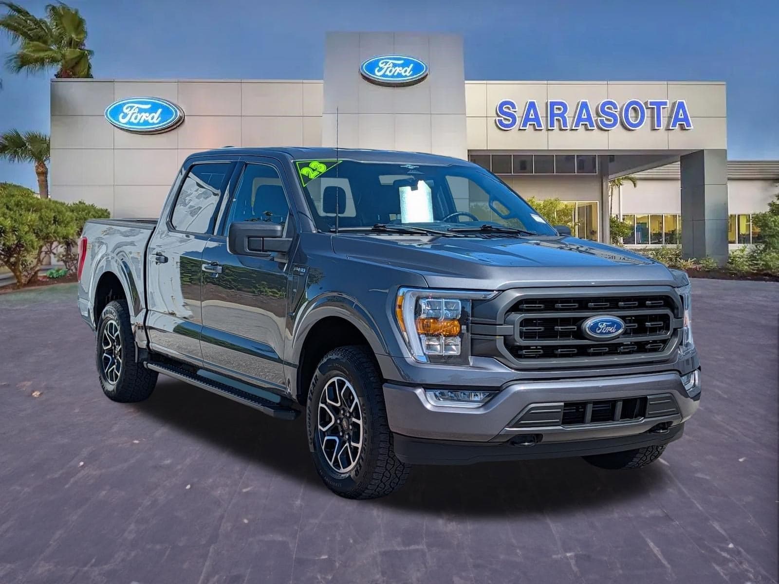 2023 Ford F-150 XLT — photo 1 of 5