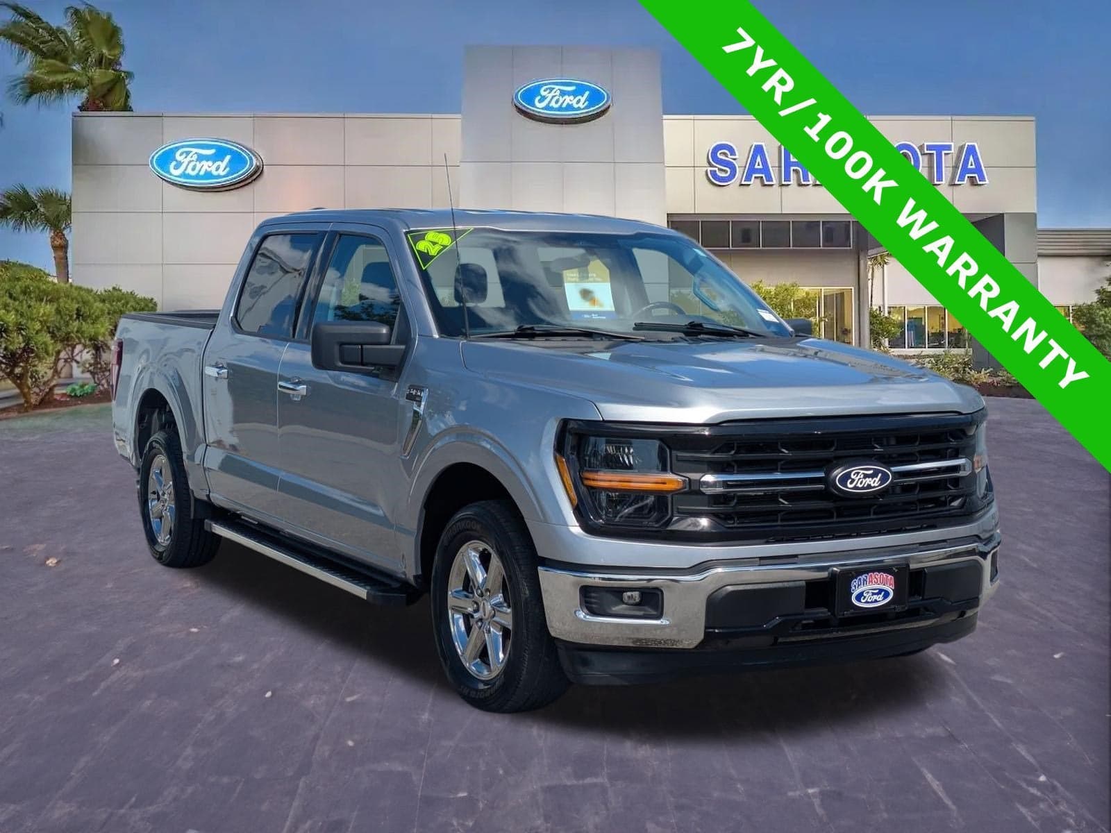 2025 Ford F-150 XLT — photo 1 of 5