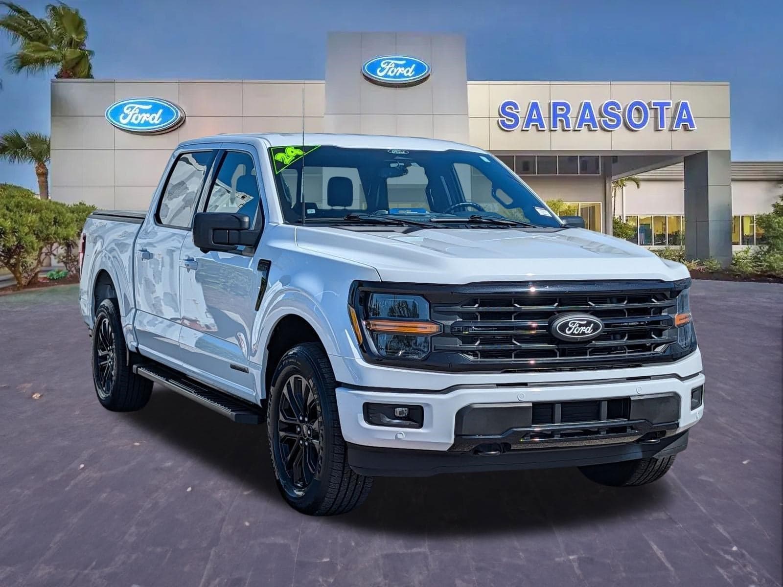 2024 Ford F-150 XLT — photo 1 of 5
