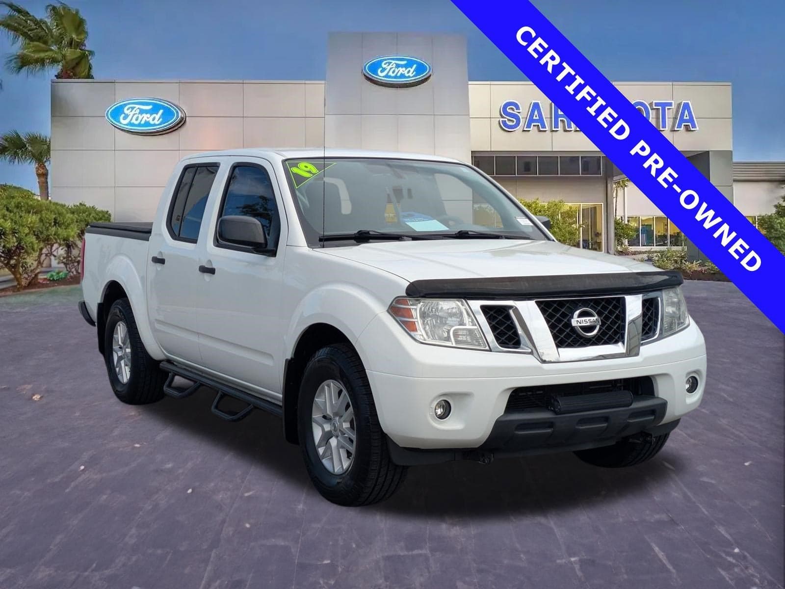 2019 Nissan Frontier SV — photo 1 of 36