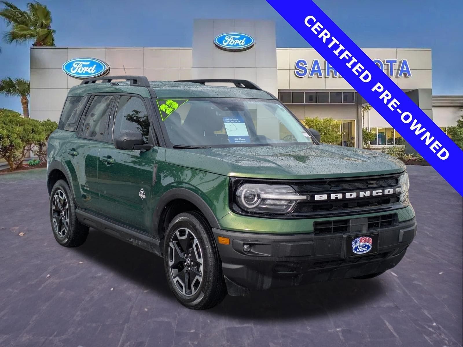 2023 Ford Bronco Sport Outer Banks — photo 1 of 5