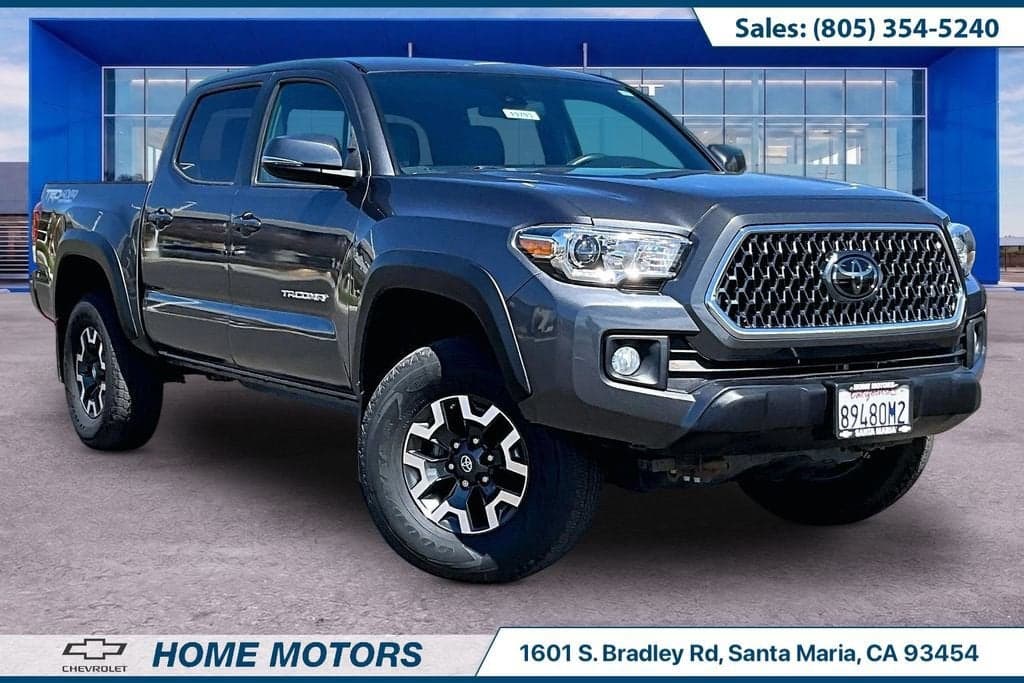 2018 Toyota Tacoma SR — photo 1 of 33