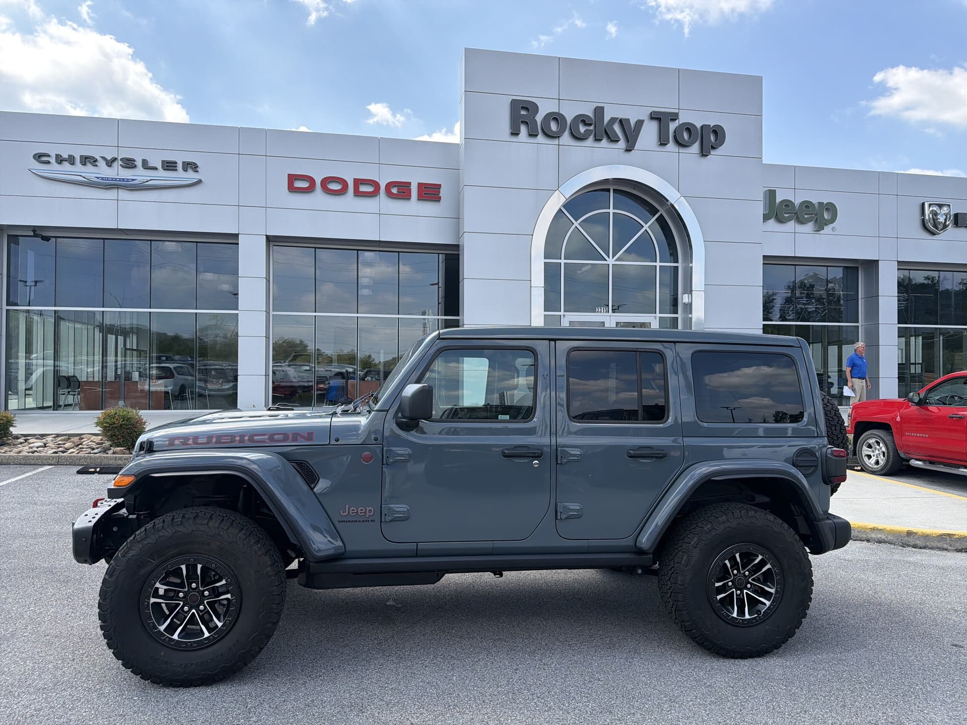 2026 Jeep Wrangler Rubicon X — photo 1 of 42