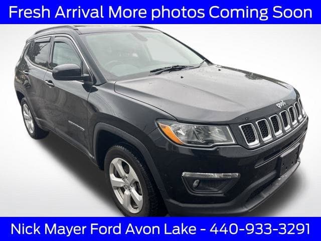 2020 Jeep Compass Latitude — photo 1 of 5