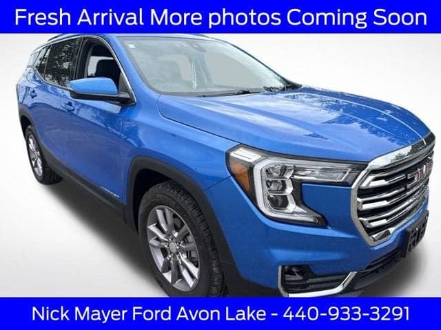 2024 GMC Terrain SLT — photo 1 of 34