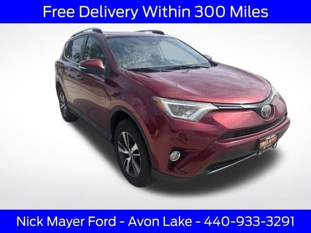 2018 Toyota RAV4 XLE — photo 1 of 27