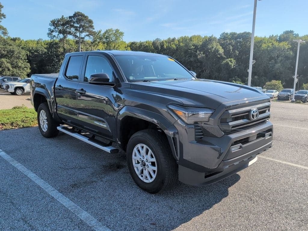 2025 Toyota Tacoma 2WD SR5 — photo 1 of 3